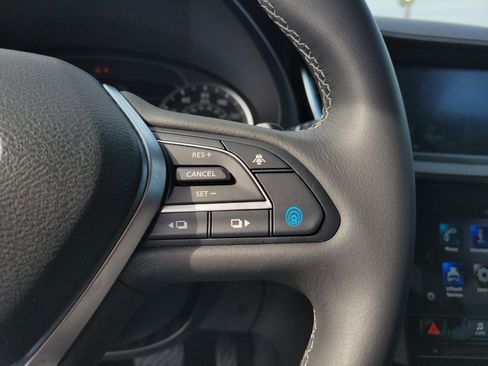 Certified 2025 INFINITI QX55 Luxe w/ Cargo Package image 9