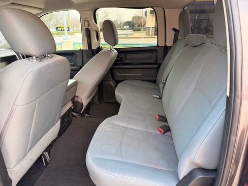 Used 2016 RAM 1500 Express image 24