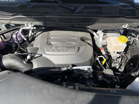 Used 2025 RAM 2500 Big Horn AWD/4WD image 33