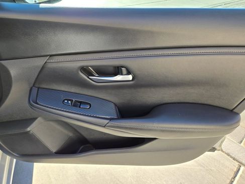 Used 2023 Nissan Sentra SV image 20