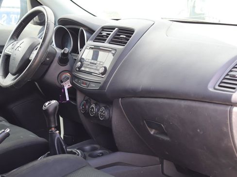 Used 2015 Mitsubishi Outlander Sport ES image 55