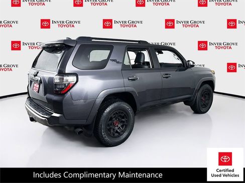 Certified 2022 Toyota 4Runner TRD Off-Road Premium AWD/4WD image 5