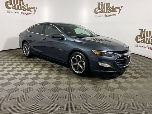 Certified 2020 Chevrolet Malibu LT FWD image 1