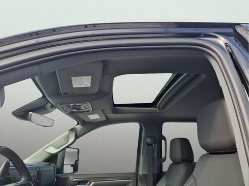 Used 2024 Chevrolet Silverado 3500 LTZ w/ LTZ Plus Package image 9