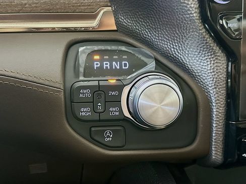 New 2026 RAM 1500 Limited AWD/4WD image 12