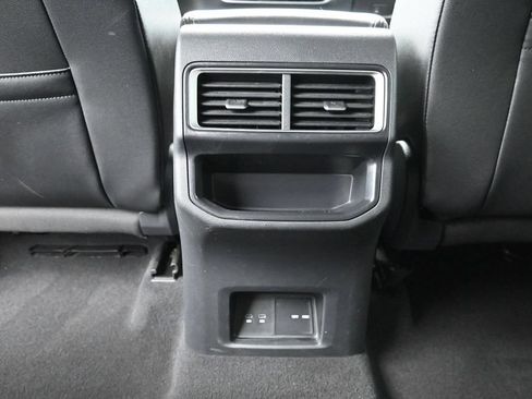 Used 2024 Volkswagen Atlas Cross Sport SE FWD image 12