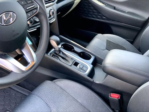 Used 2019 Hyundai Santa Fe SE FWD image 16