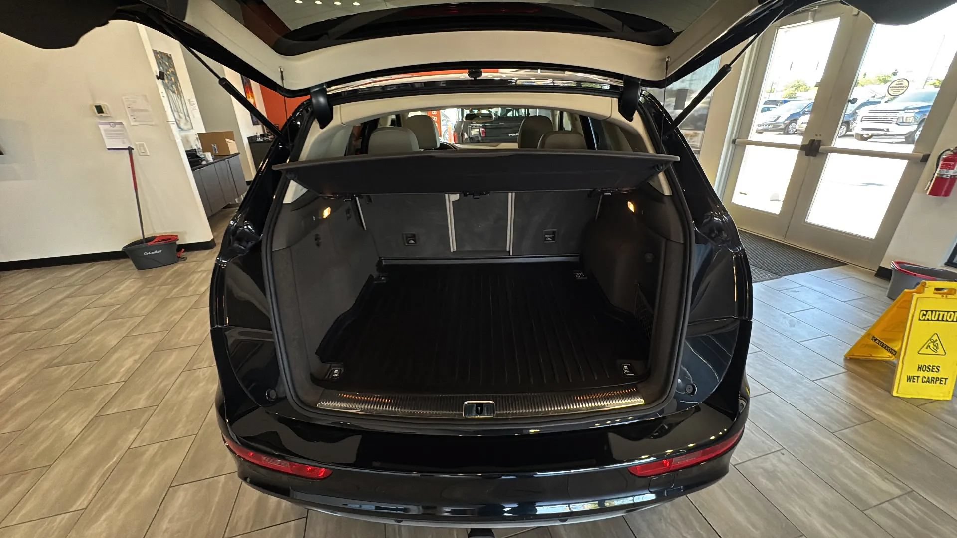Used 2014 Audi Q5 3.0T Prestige AWD/4WD image 39