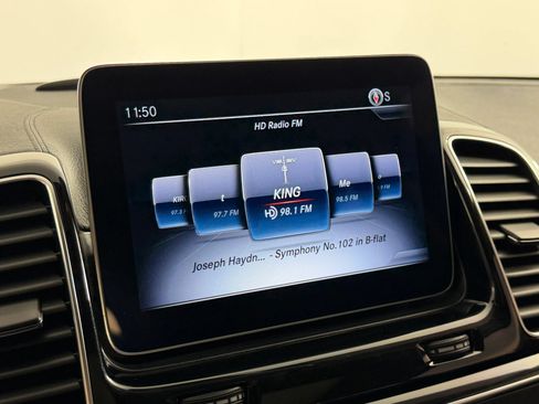 Used 2018 Mercedes-Benz GLS 550 4MATIC image 47