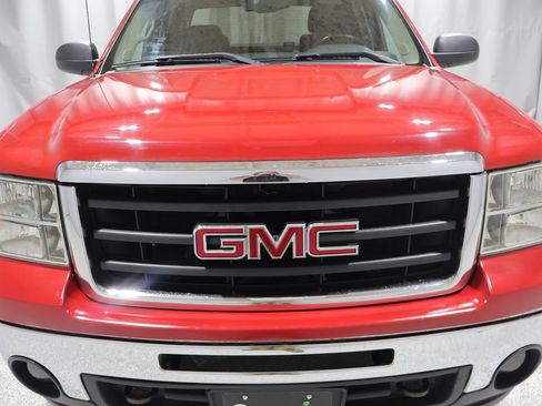 Used 2009 GMC Sierra 1500 SLE AWD/4WD image 8