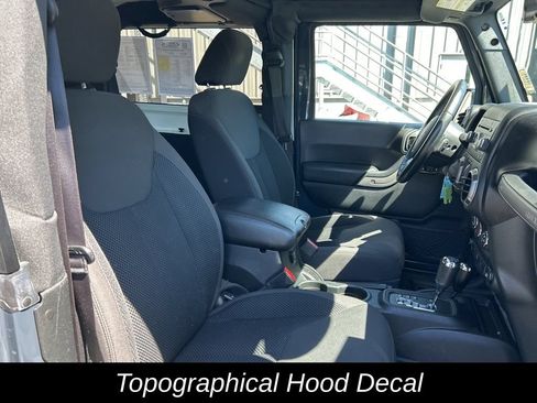 Certified 2017 Jeep Wrangler Sport AWD/4WD image 32