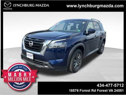 Used 2024 Nissan Pathfinder SV