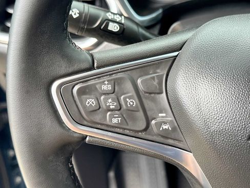 Used 2024 Chevrolet Equinox LT w/ LPO, Floor Liner Package FWD image 22