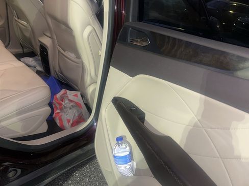 Used 2017 Lincoln MKC Reserve image 18