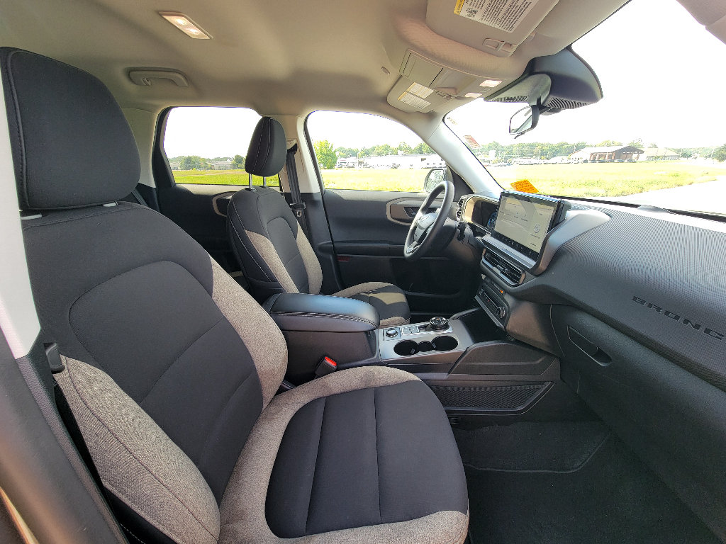 Used 2025 Ford Bronco Sport Big Bend AWD/4WD image 32