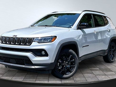 New 2026 Jeep Compass Latitude AWD/4WD image 3