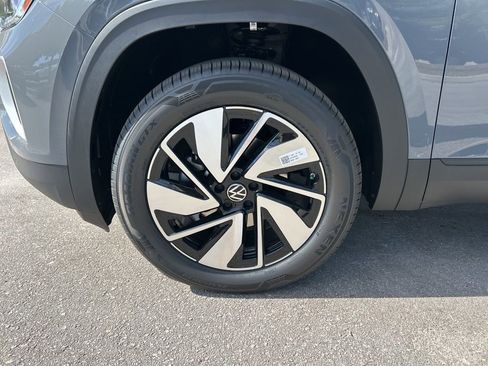 New 2026 Volkswagen Atlas SE FWD image 55
