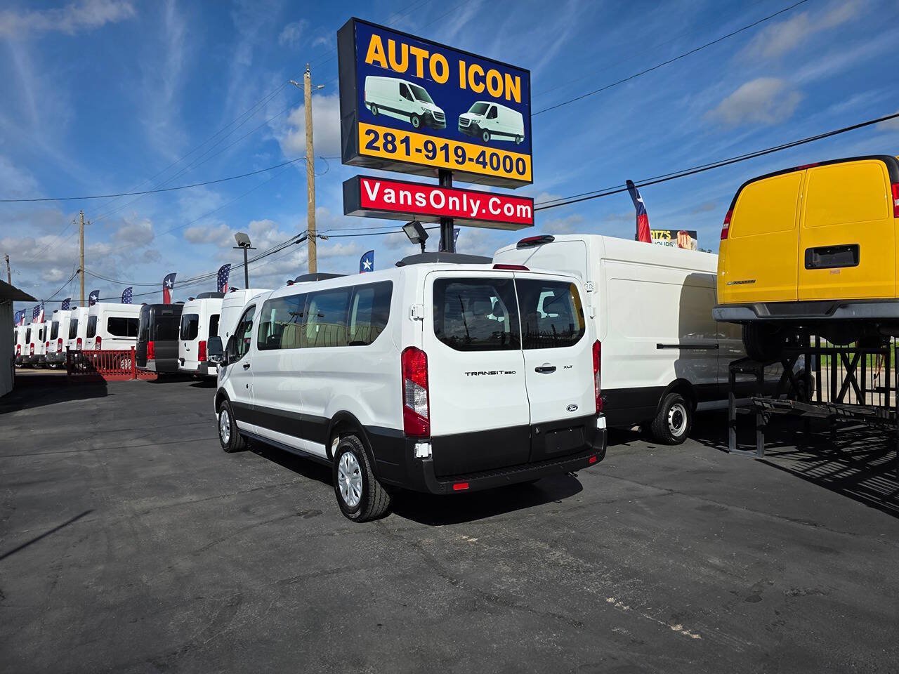 Used 2026 Ford Transit 350 XLT RWD image 31