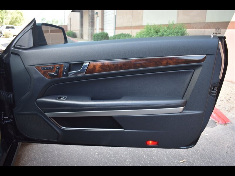 Used 2013 Mercedes-Benz E 350 Coupe image 29