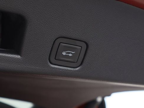 Certified 2026 Buick Enclave Sport Touring w/ Power Package image 30