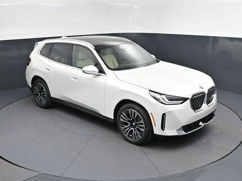 New 2026 BMW X3 xDrive30 w/ Convenience Package AWD/4WD image 36