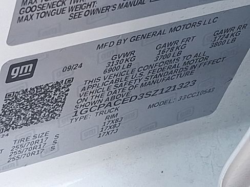 Used 2025 Chevrolet Silverado 1500 LT image 20