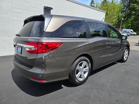 Used 2019 Honda Odyssey EX-L image 3