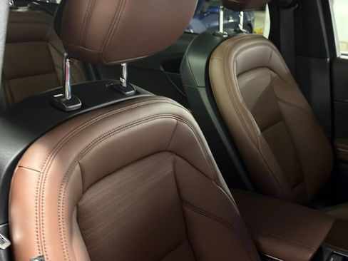 New 2026 Lincoln Nautilus Reserve w/ Jet Appearance Package AWD/4WD image 11
