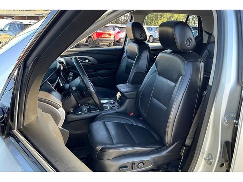 Used 2018 Chevrolet Traverse Premier w/ Redline Edition image 25