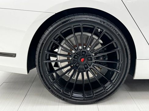 Used 2022 BMW 750i xDrive w/ Autobahn Package image 44