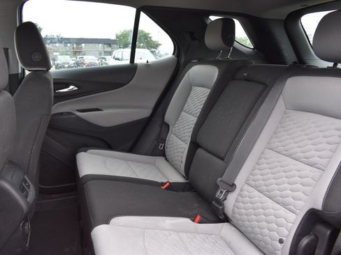 Used 2018 Chevrolet Equinox LS FWD image 7
