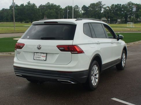 Used 2019 Volkswagen Tiguan S AWD/4WD image 17