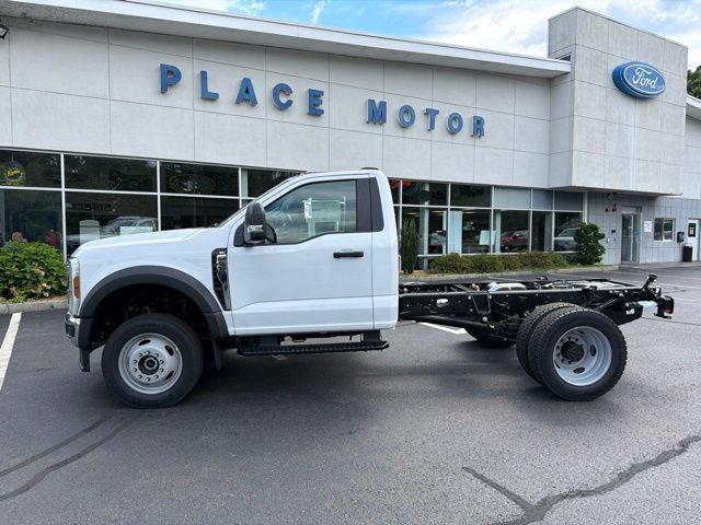 New 2026 Ford F550 4x4 Regular Cab Super Duty image 2