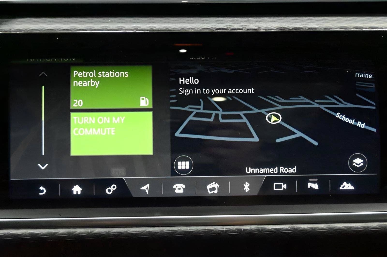 Used 2020 Land Rover Range Rover Velar R-Dynamic S AWD/4WD image 27