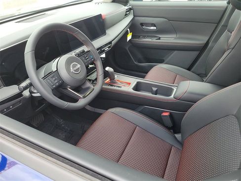 New 2026 Nissan Kicks SR w/ SR Premium Package image 2