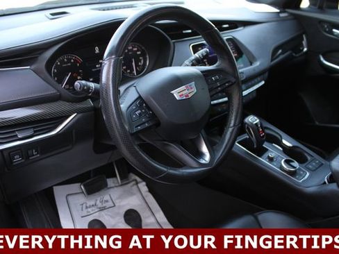 Used 2019 Cadillac XT4 Sport AWD/4WD image 2