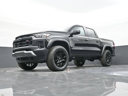 New 2026 Chevrolet Colorado Trail Boss AWD/4WD image 46