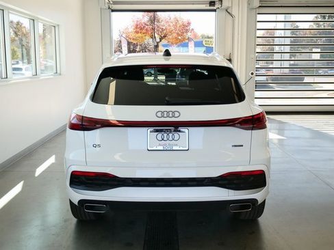 New 2025 Audi Q5 Premium image 5
