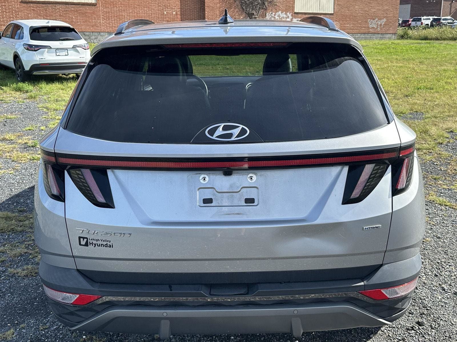 Certified 2023 Hyundai Tucson Limited AWD/4WD image 7