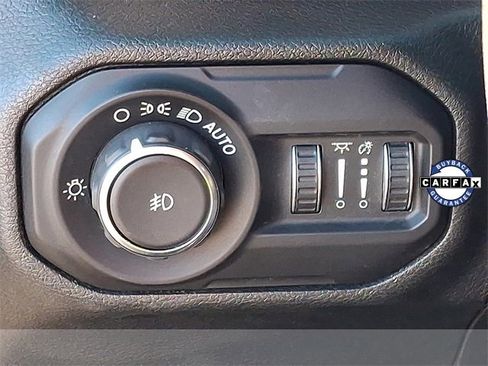 Used 2021 Jeep Wrangler Sport S image 25