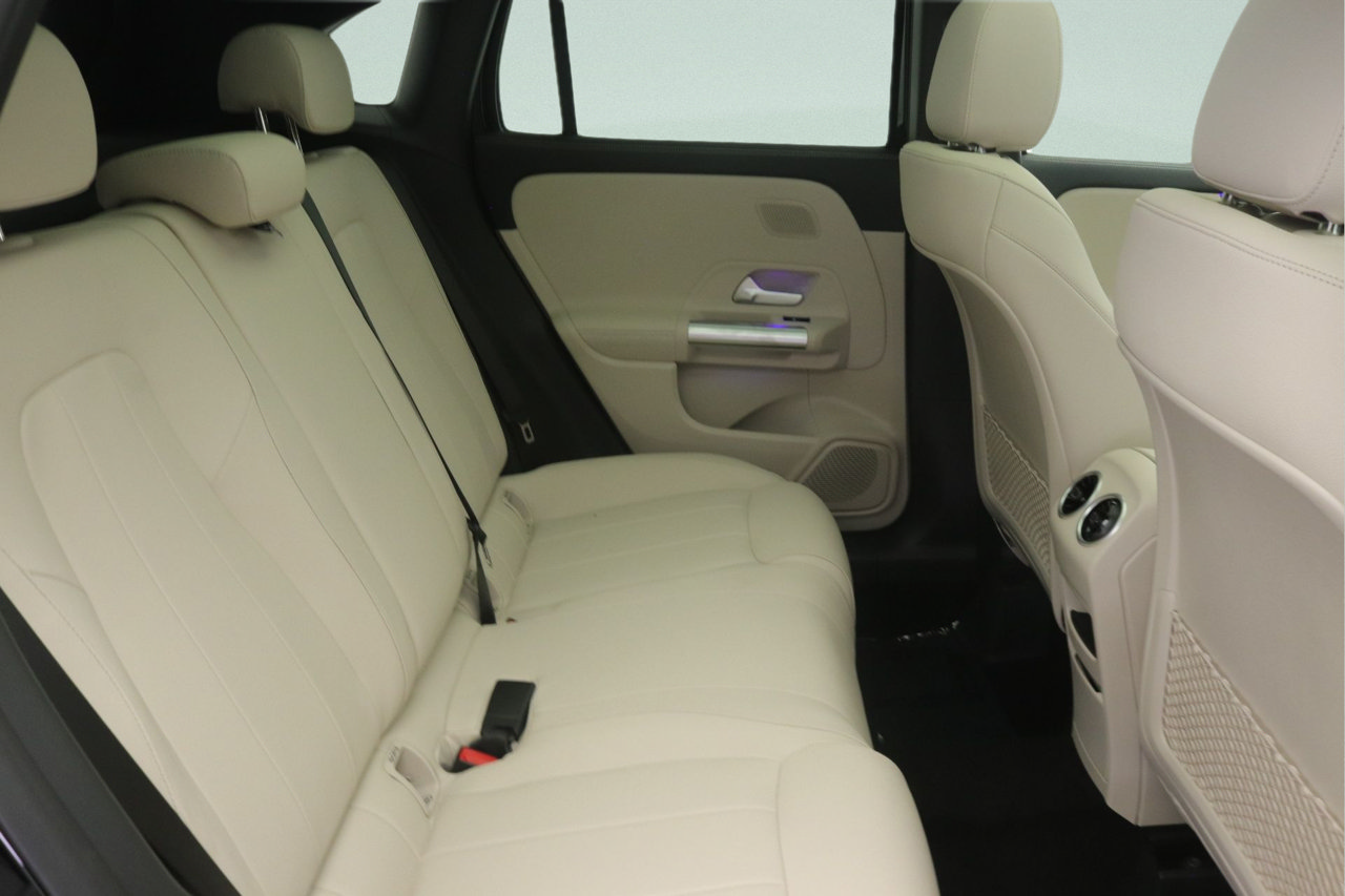 New 2026 Mercedes-Benz GLA 250 image 8