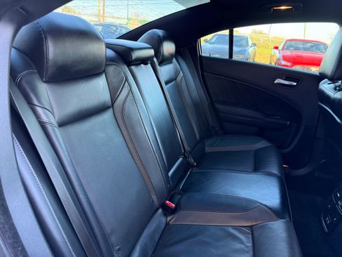 Used 2016 Dodge Charger R/T w/ Plus Group image 34
