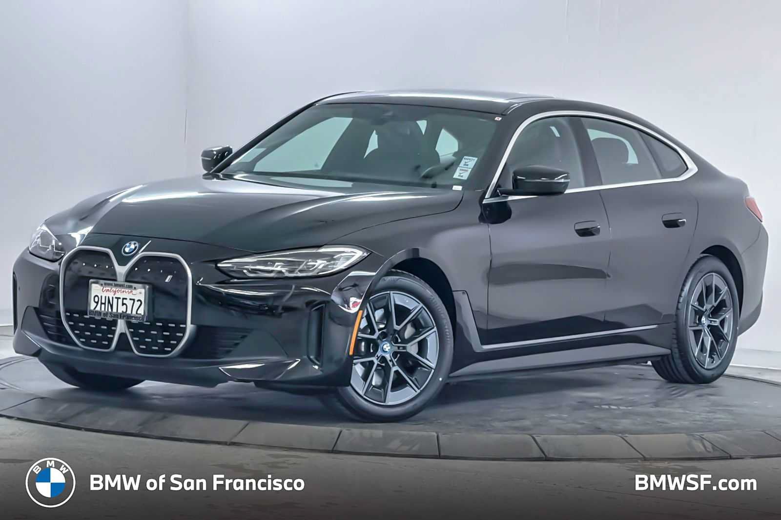 Used 2023 BMW i4 eDrive35 w/ Premium Package RWD image 1