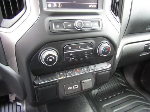 Used 2022 Chevrolet Silverado 1500 W/T w/ WT Value Package image 16