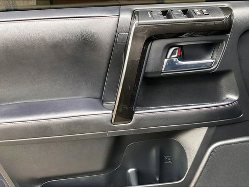 Used 2024 Toyota 4Runner TRD Off-Road image 14