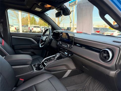 Used 2023 Chevrolet Colorado Z71 w/ Z71 Convenience Package 2 image 38