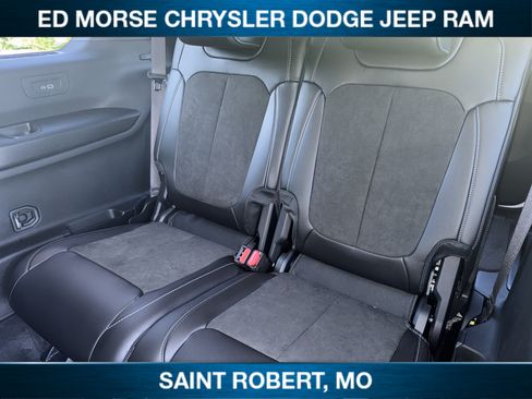 New 2025 Jeep Grand Cherokee L Altitude AWD/4WD image 27