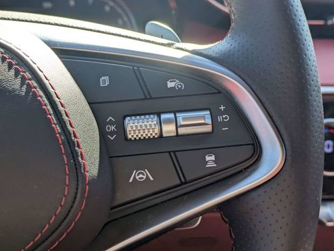 Used 2025 Genesis GV70 3.5T Sport w/ Sport Advanced Package image 28