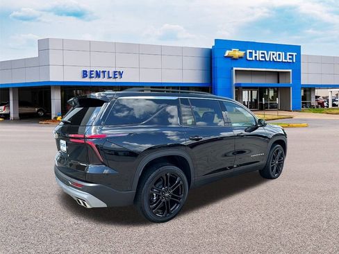 New 2026 Chevrolet Traverse LT w/ Enhanced Driving Package image 5