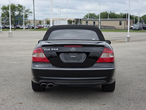 Used 2009 Mercedes-Benz CLK 550 Cabriolet image 13